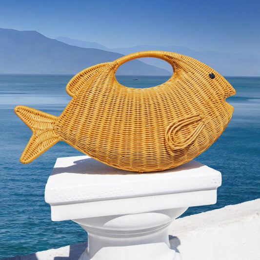 Daniel Fish Light Honey