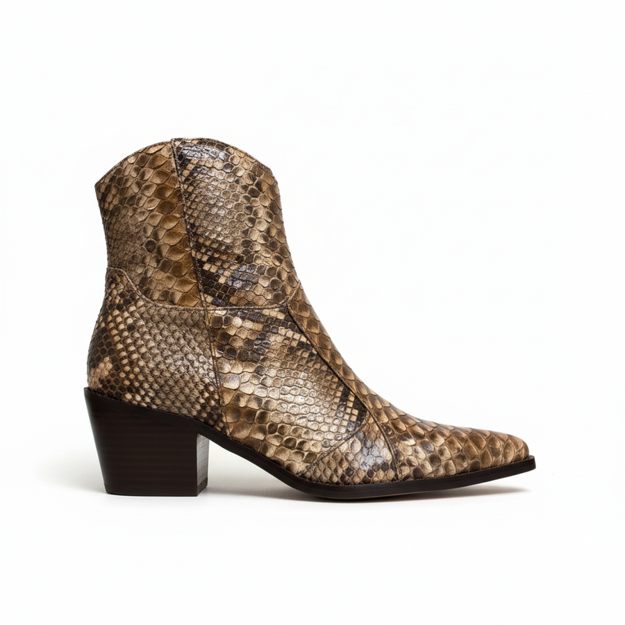 Bota Verônica Python