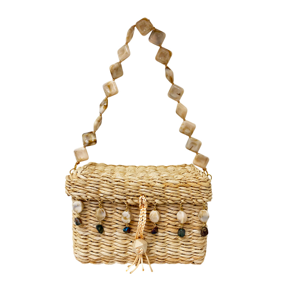 Trunk Natural Stones